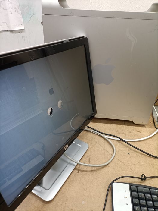 Apple Mac Pro A1186 EMC 2113,  ram 64GB