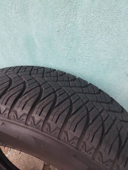 Продам резину 185/60/14 25 рік