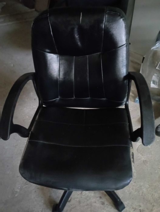 Cadeira de Escritório/Estudo.