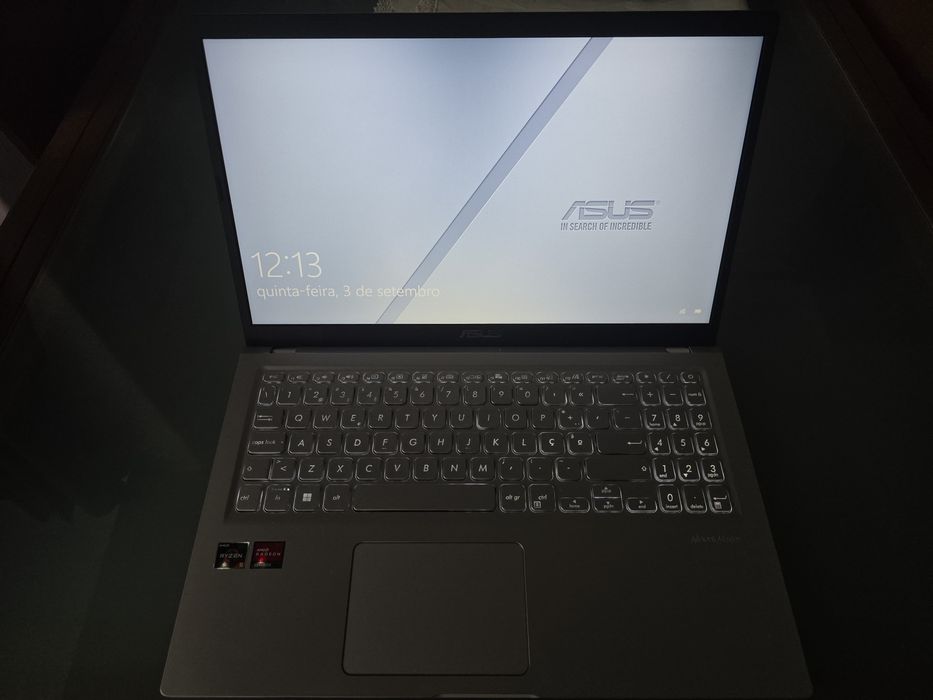 Asus M515-DA Ryzen 5 3500U 8GB RAM Full HD