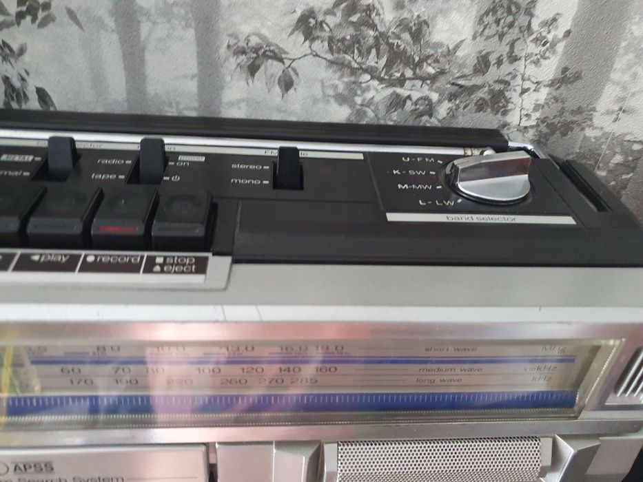 Radiomagnetofon Sharp GF 6363 do naprawy