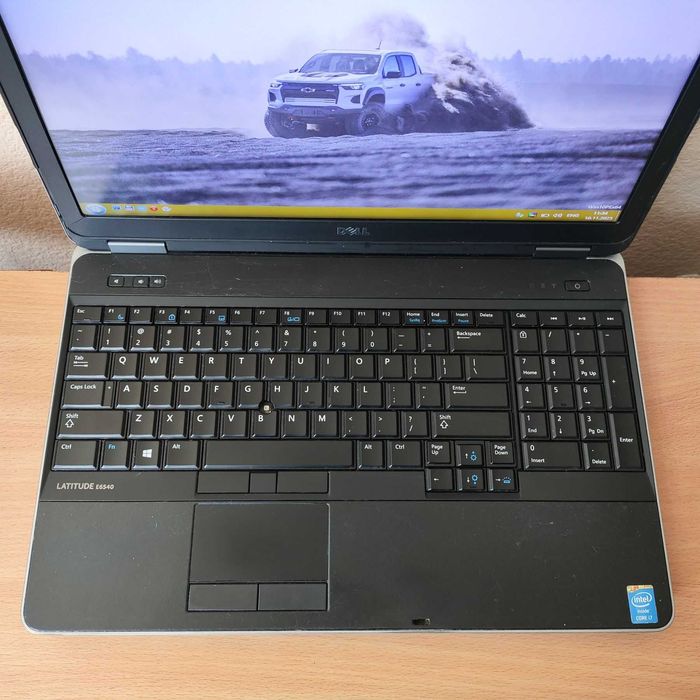 Універсальний Dell Latitude E6540 15.6 FHD i7-4610M/8GB/256SSD/HD4600