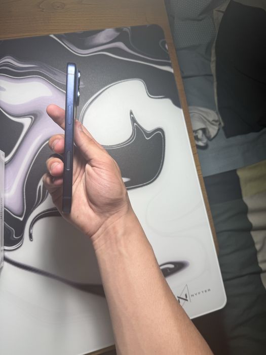 Iphone 17 pro 256gb  apenas esim