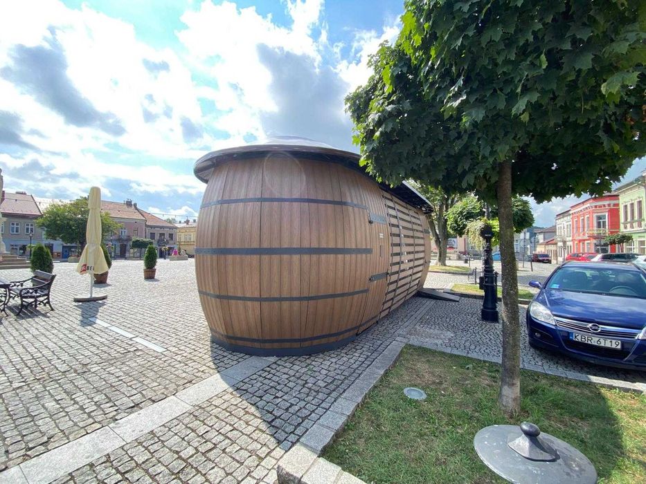 Gastronomiczna PERŁA: Pawilon "BECZKA" (2024) – Gotowy Biznes!