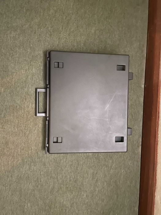 Máquina de Escrever Elétrica Olivetti Praxis 35 – Vintage Funcional