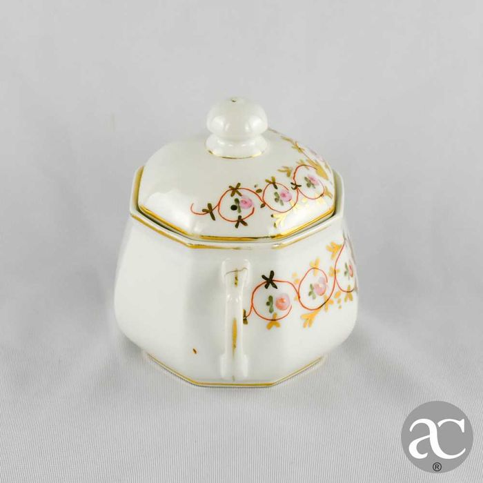 Açucareiro em porcelana Vista Alegre, com dourado