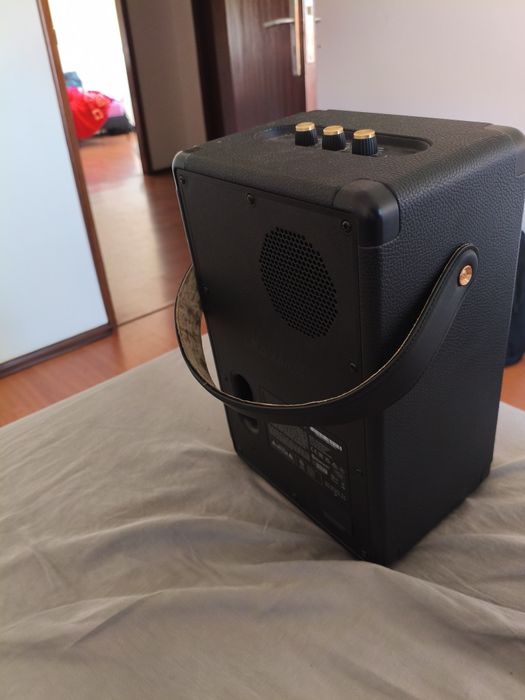 Coluna Bluetooth MARSHALL Tufton Brass (Autonomia: Até 20 horas - Preto)