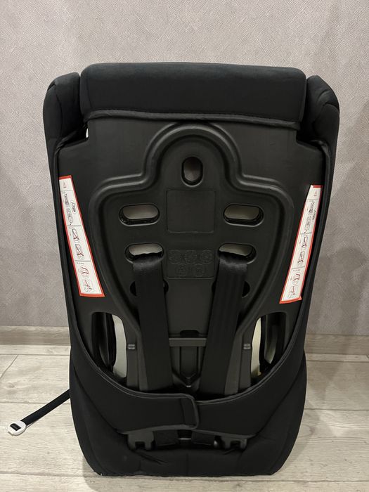 Дитяче автокрісло.Детское автокресло.Есть наклон для сна. Німеччина