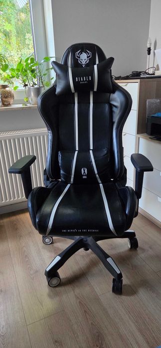 Fotel Gameingowy Diablo Chairs x-one normal size