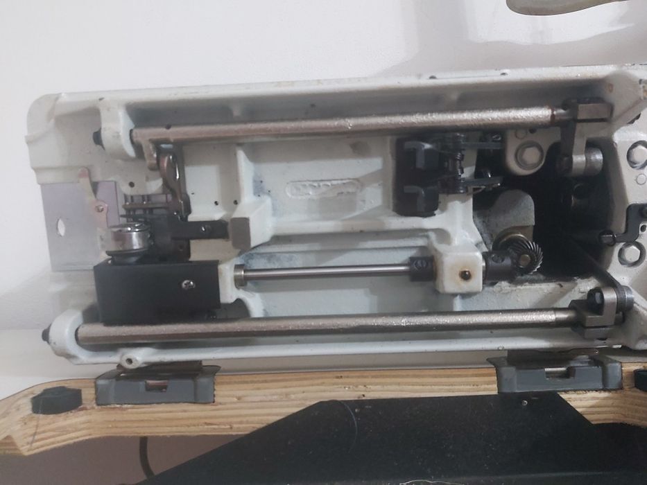 Máquina de costura