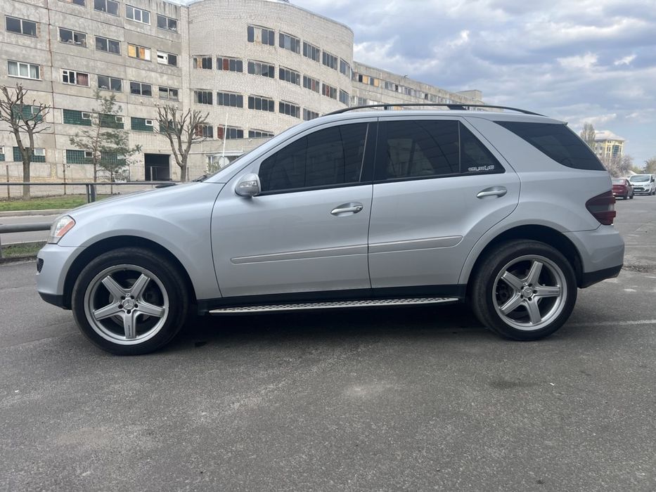 Продам Mercedes ML350