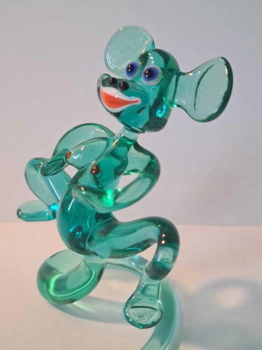 Скульптура ,скло "Мавпочка".