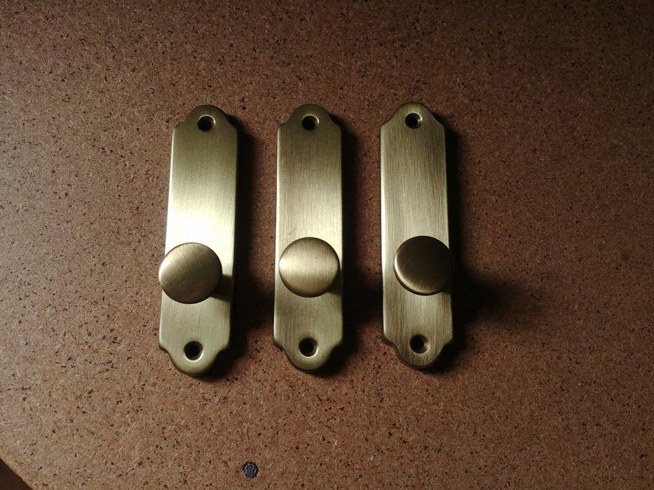 3 Puxadores de Latão Acetinado - URFIC