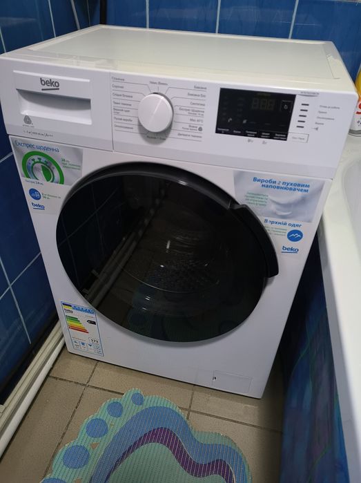 Пральна машина BEKO 7 кг ідеальний стан 1000 об/хв повномірна WTE7522X
