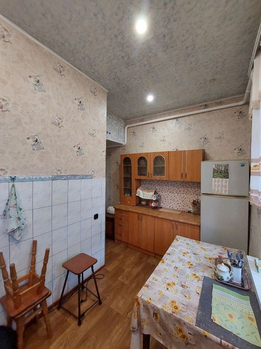 Продам 3к.квартиру Центр  Верховцево Є-відновлення