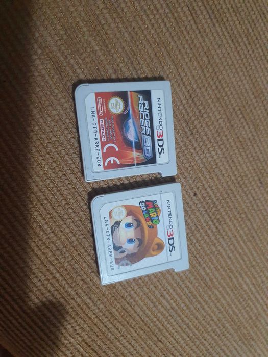 3 jogos Nintendo 3DS (2 Super Mario e Ridge Racer)