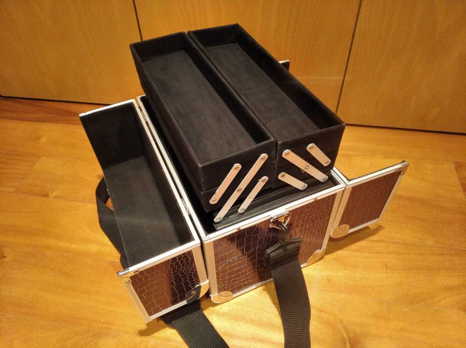 Mala grande de manicure / pedicure / maquilhagem