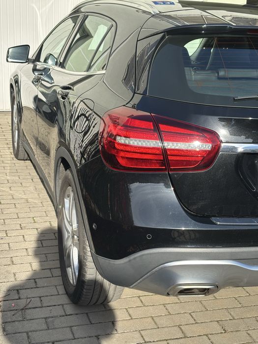 Sprzedam mercedesa Gla 180