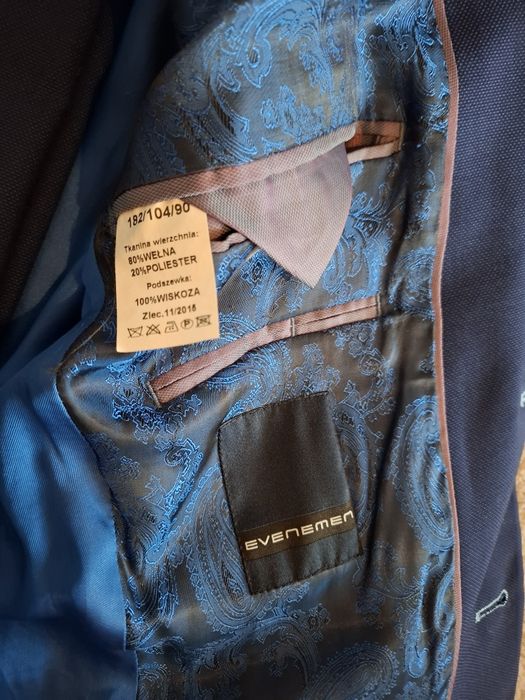 Garnitur granatowy