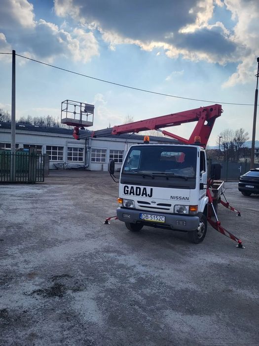 Nissan Cabstar  Podnośnik koszowy Nissan Cabstar Cena: 68 000 zł netto