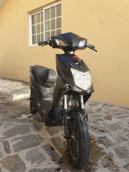 Moto eléctrica..