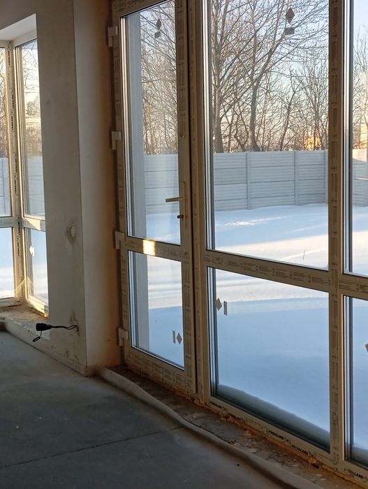 Продам будинок Новобудову! Незакінчений ремонт!