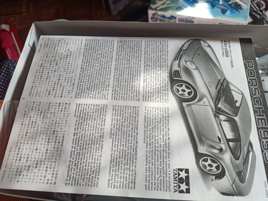 Vendo kit de modelismo 1/24 Tamiya