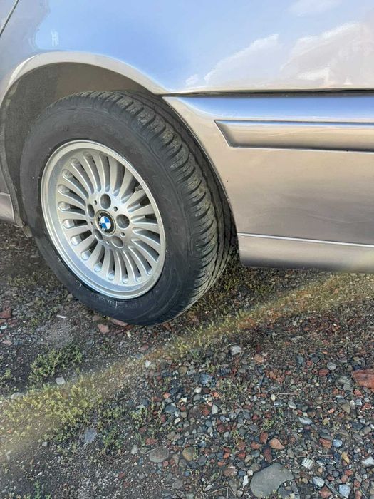 Продам BMW E39 2.8  1998 року