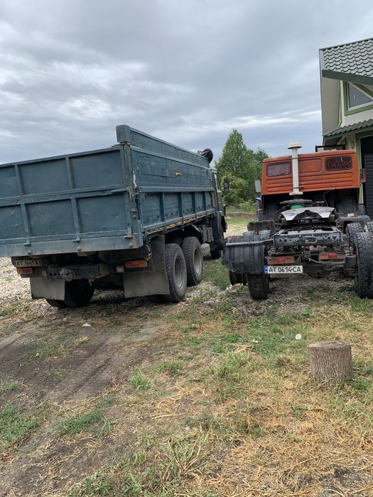 Продам два камази 55102