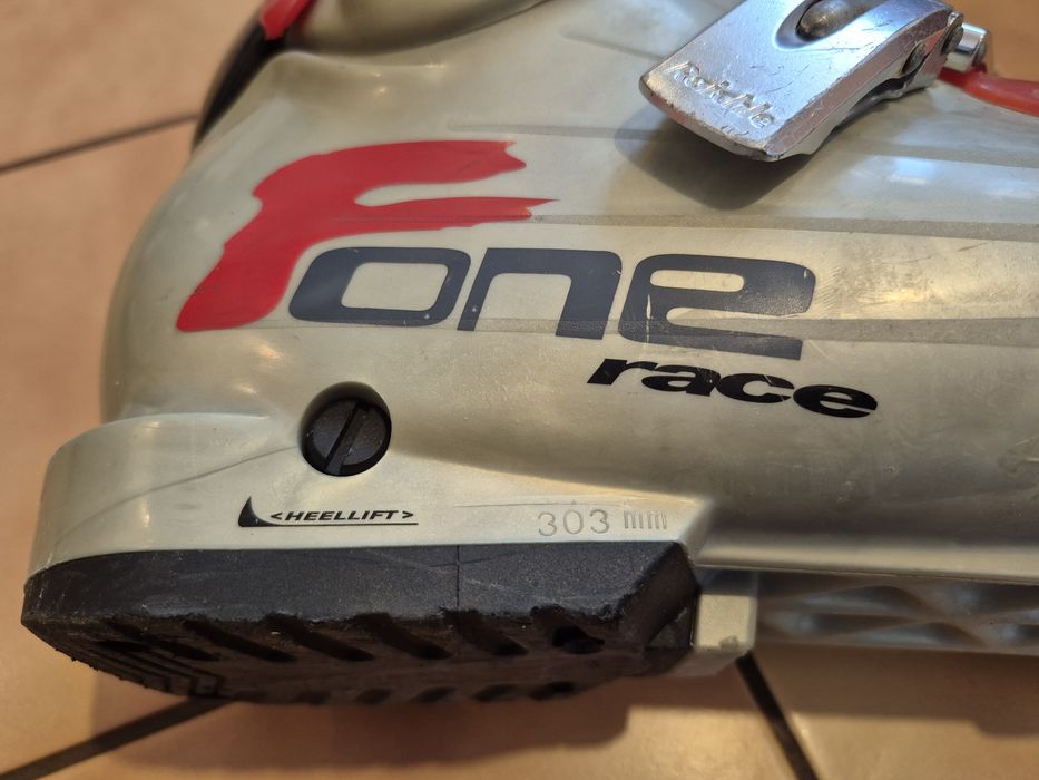 Buty narciarskie Raichle Fone Race rozmiar 303mm (EU 41)