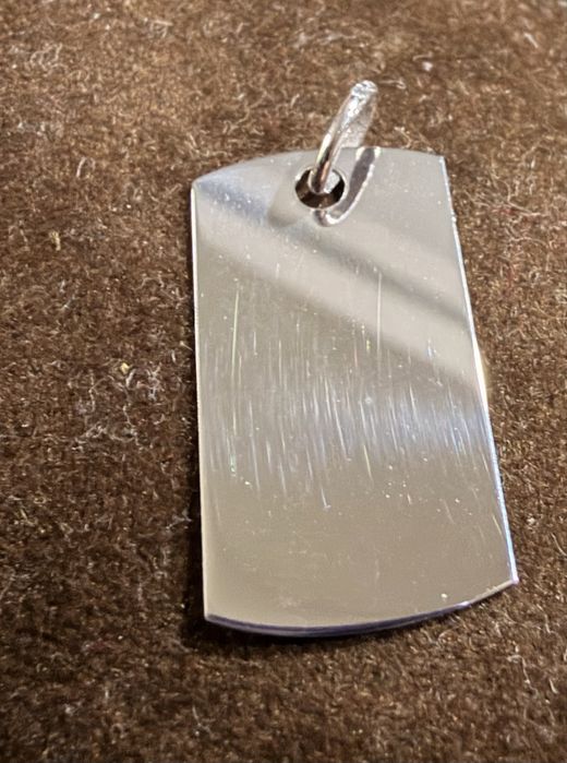 Medalha nova em prata para fio