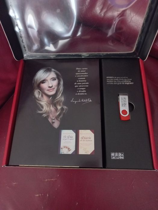 Conjunto de 2 livros de Margarida Rebelo Pinto + pendrive