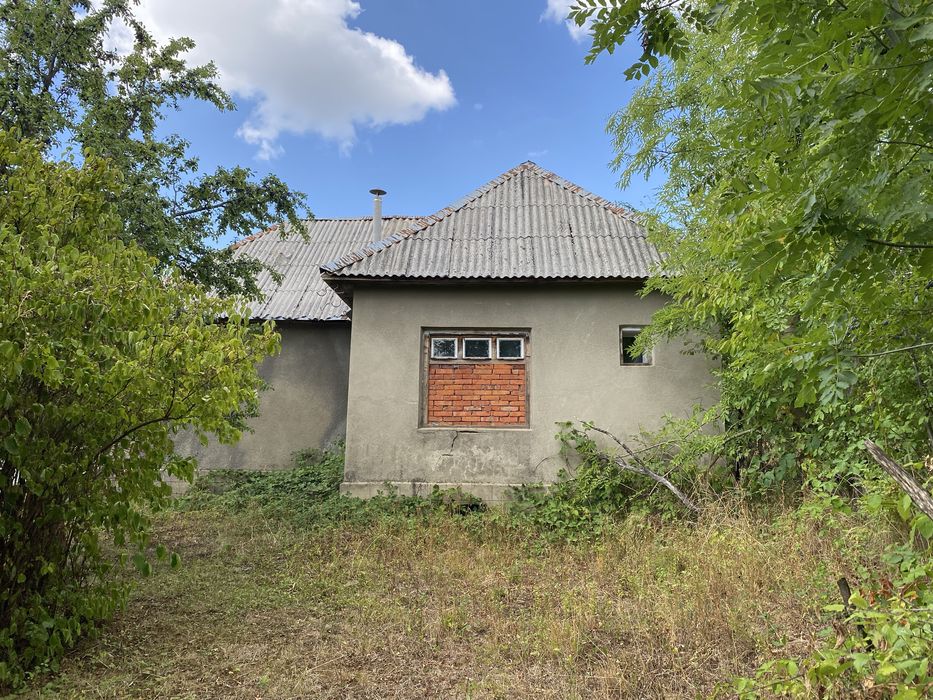 Продам 42 сотки в гірській місцевості, Бабичі (є будинок)