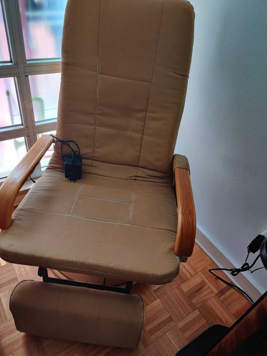 **NOVO PREÇO**Cadeira de relaxe/massagens**(NOVO PREÇO)**