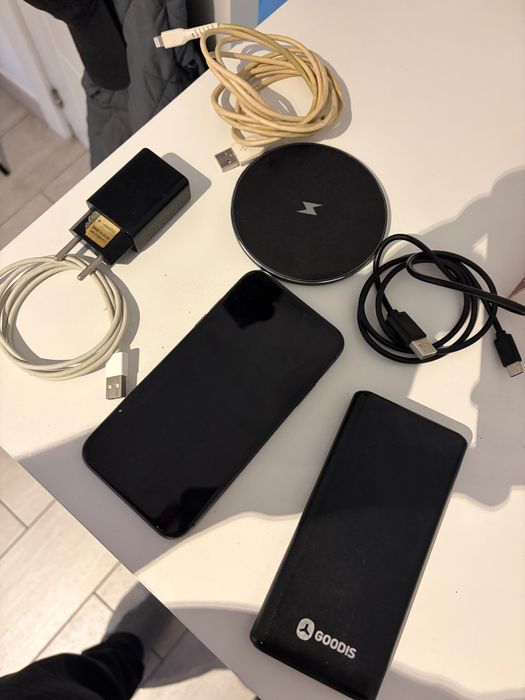 iPhone 11 e acessórios