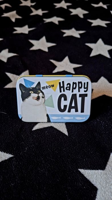 Металева коробка для ласощів вашого котика