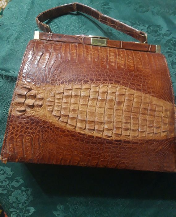 Вінтажна сумка з крокодилячої шкіри