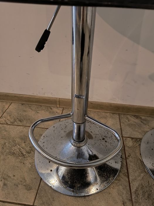 Hoker stołek barowy 2 sztuki 100 zl