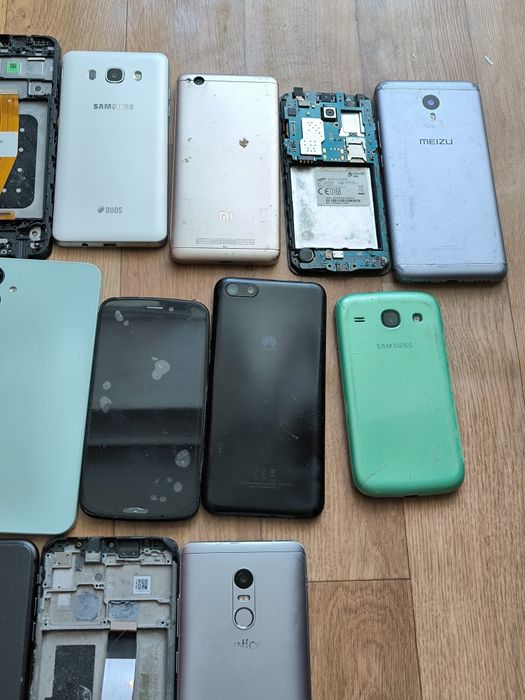Лот телефонів iPhone, Samsung, Huawei, Xiaomi. Ціна за все!