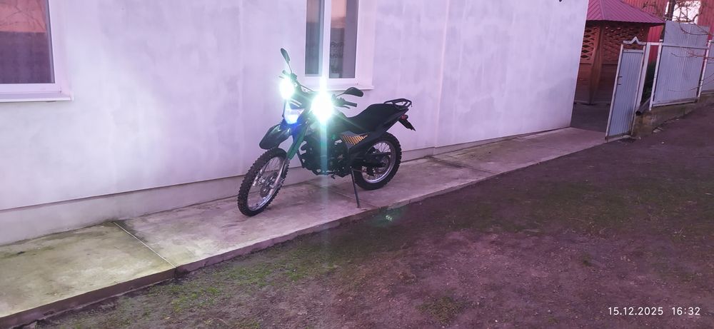 Продам шінерай 250