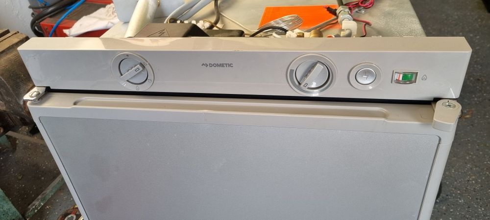 Lodówka do kampera. Dometic RM 5330