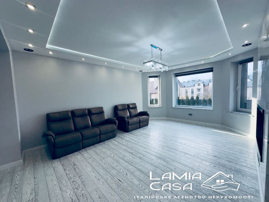 Продаж VIP будинку у престижному районі