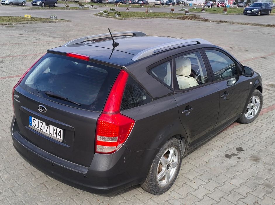 Kia Ceed Technicznie super, wizualnie nienajlepiej.