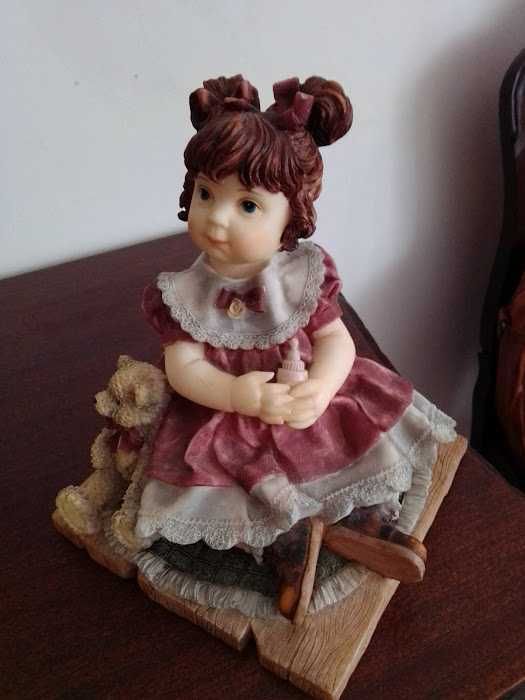 Bonecos em poliresina