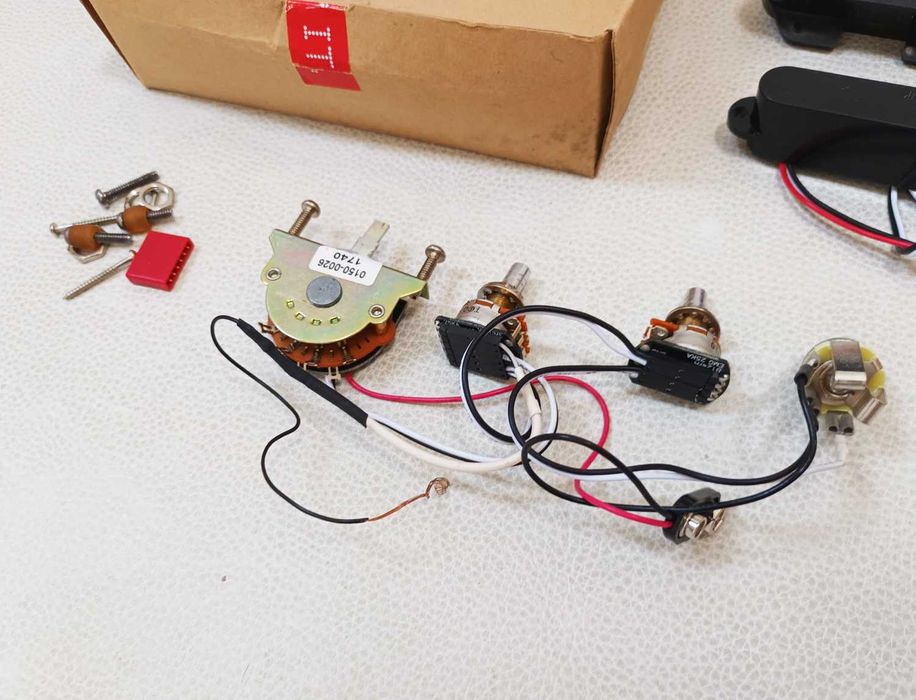 Conjunto de pickups Telecaster EMG T Set