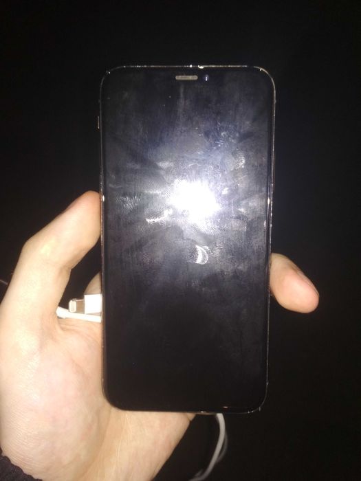 Телефон Iphone 10