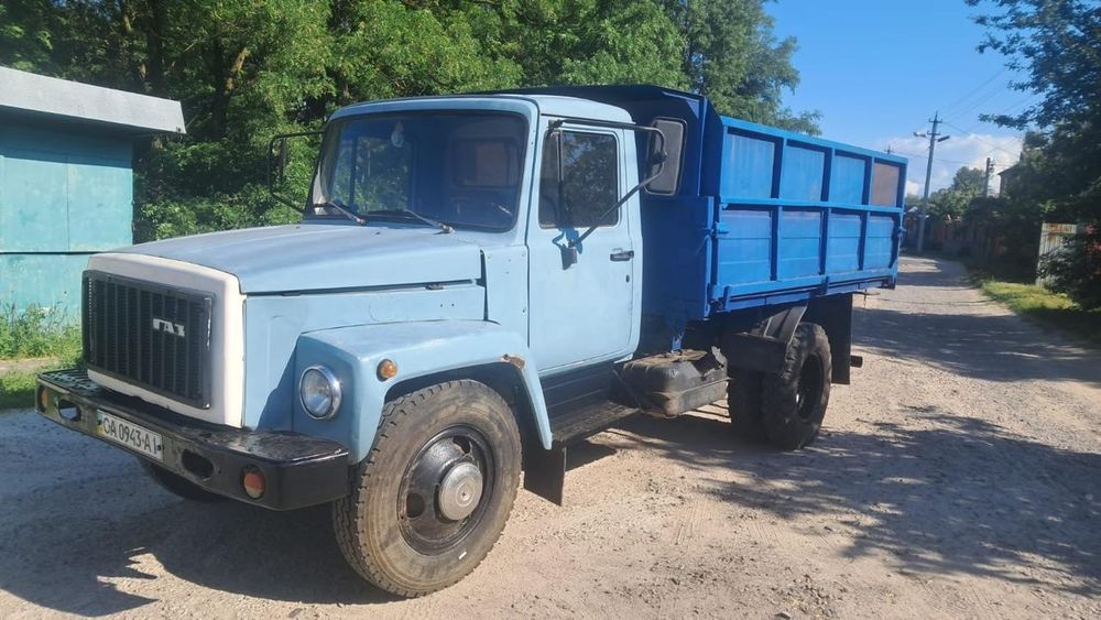 Вантажні перевезення послуги самоскида доставка пісок щебінь