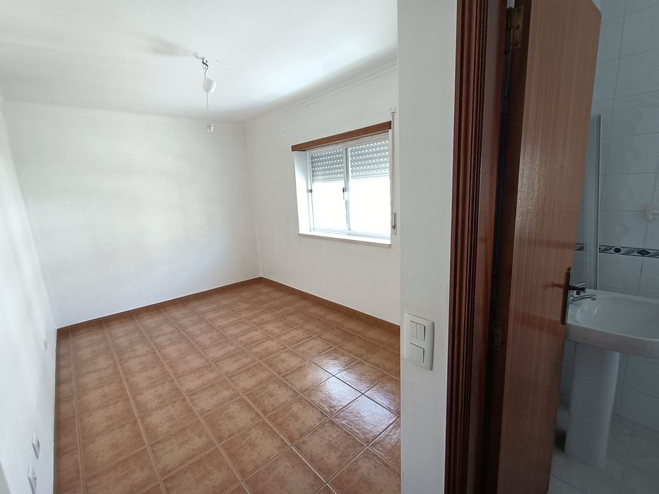 Apartamento T3 - 1 andar, Caldas da Rainha