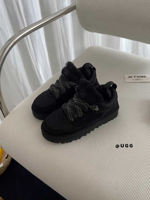 В наявності Зимові кросівки UGG Lowmel 35-41  Уггі