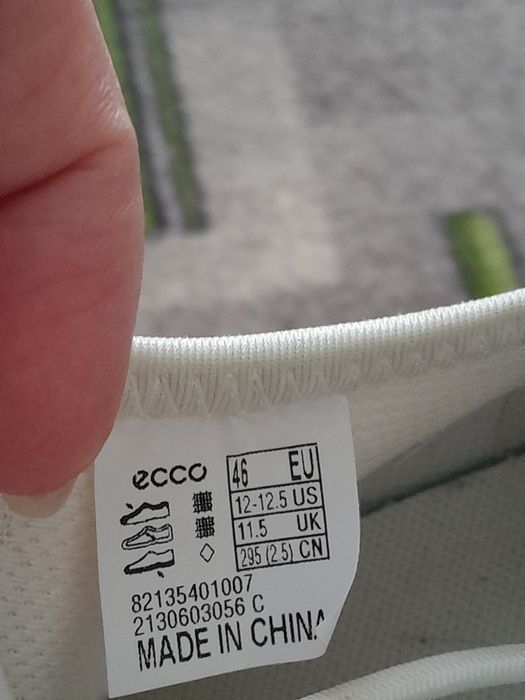 Продам кросівки Ecco st360